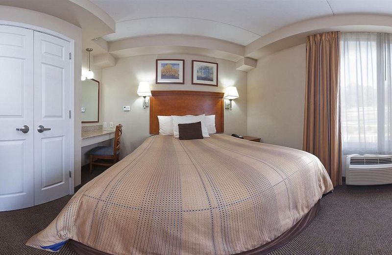 Sonesta Simply Suites Jacksonville