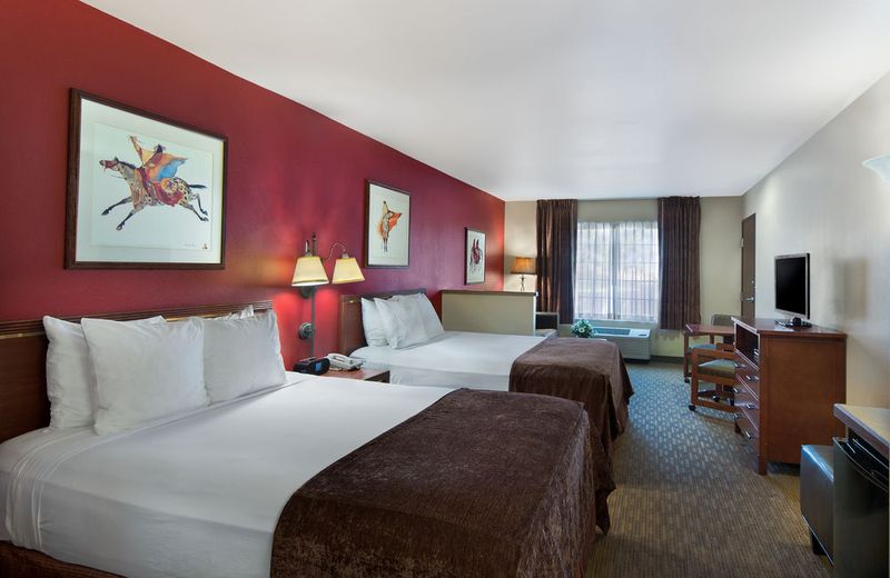Oxford Suites Pendleton