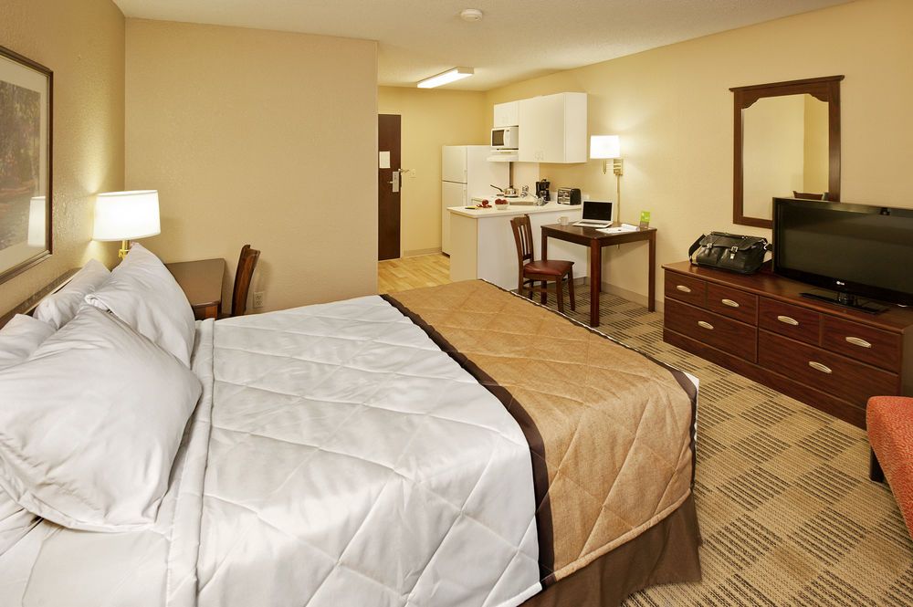 Extended Stay America Suites - Detroit - Novi - Orchard Hill Place