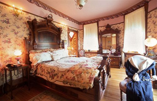 Mont Rest Inn