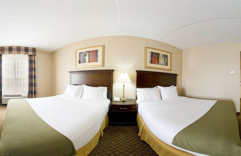 Holiday Inn Express Hotel & Suites North Bay, an IHG Hotel