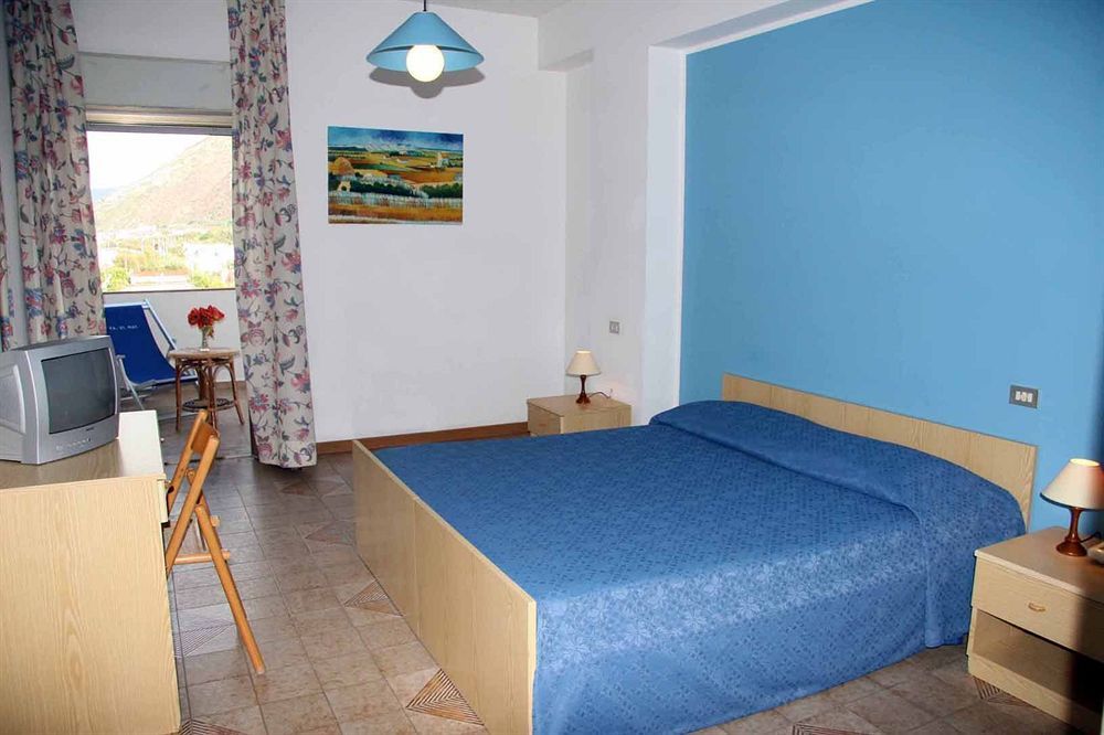 CLUB COSTA AZZURRA