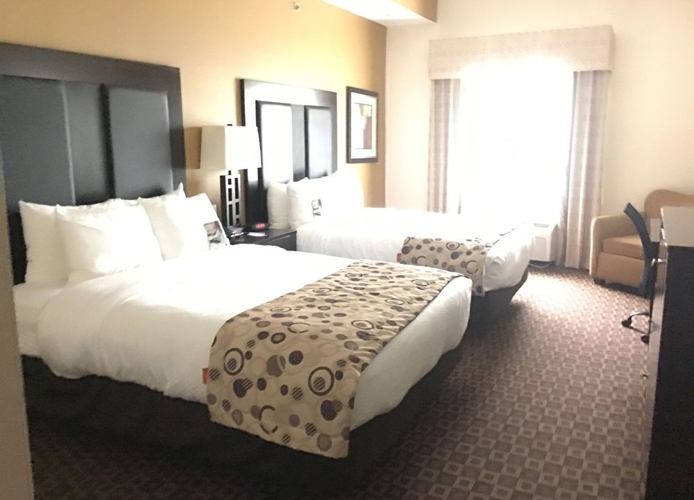 Red Roof Inn & Suites Longview, TX