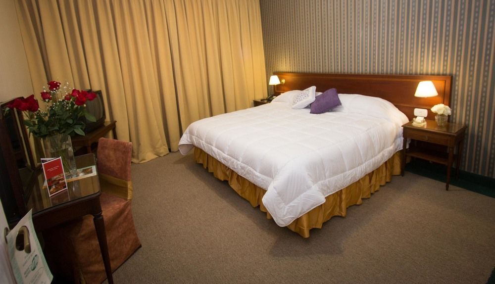 Regis Hotel