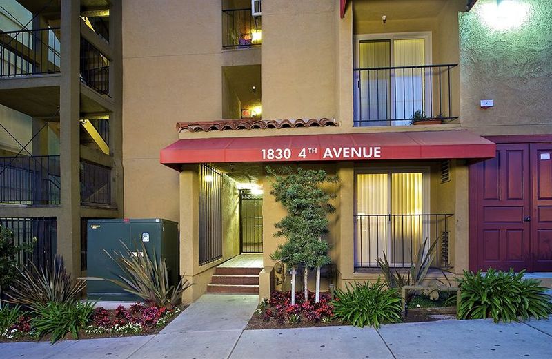 WEST PARK INN