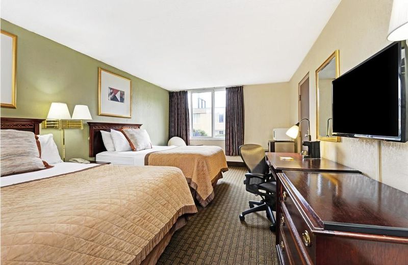 Days Inn by Wyndham Willoughby/Cleveland