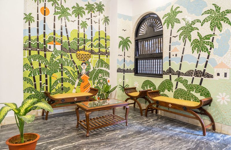 OYO 10241 Hotel Mayfair 2