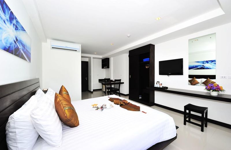 Lae Lay Suites