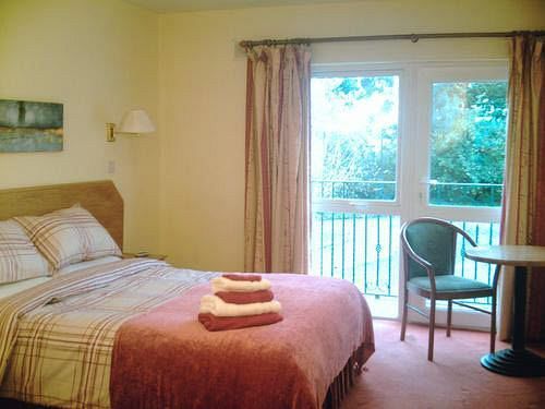 Glenmore House