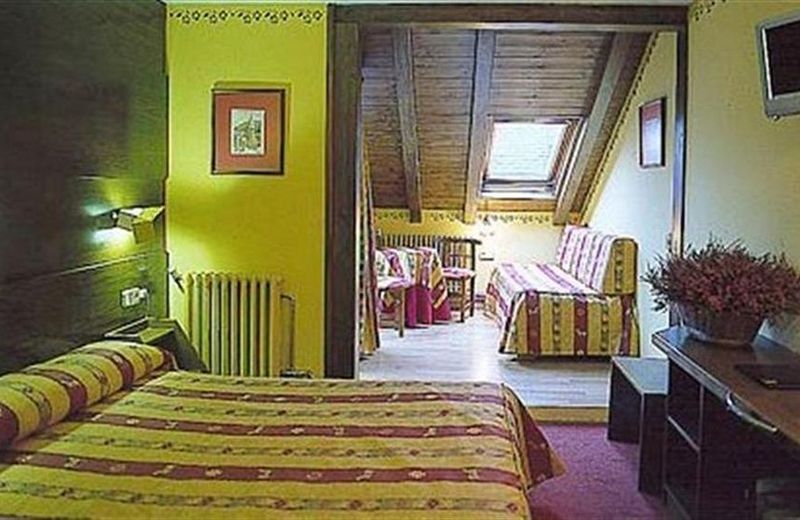 Hotel Aran La Abuela