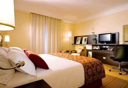 Courtyard by Marriott Rome Central Park