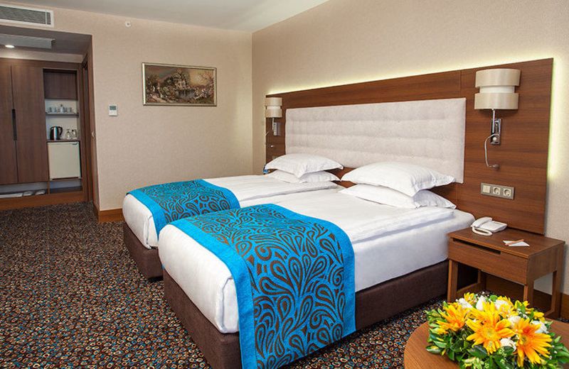 Teymur Continental Hotel