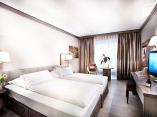 Hotel Image 1