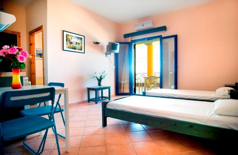 Hotel Loukas Vrachos