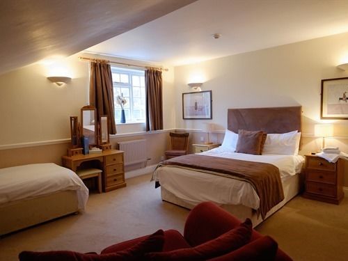 The Pelican Inn