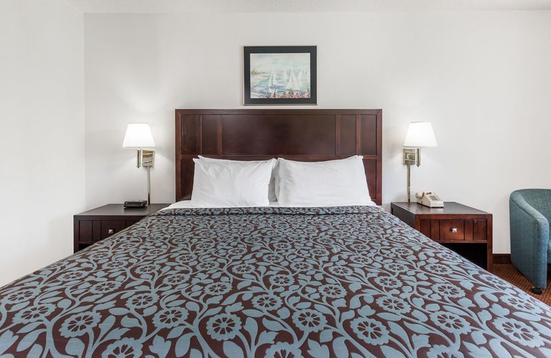 Red Lion Inn & Suites at Olympic National Park
