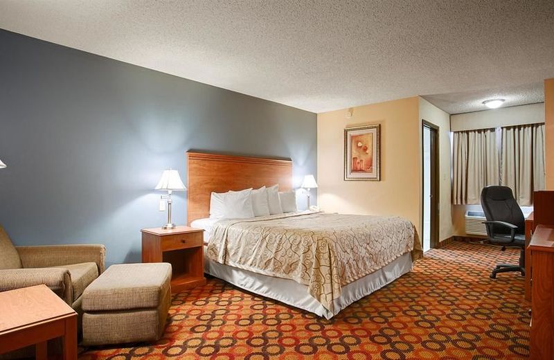 Clarion Inn