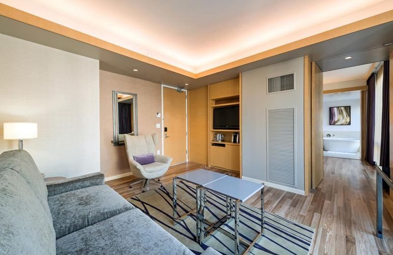 West 57th Street by Hilton Club