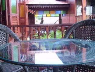Outdoor Pictures 3