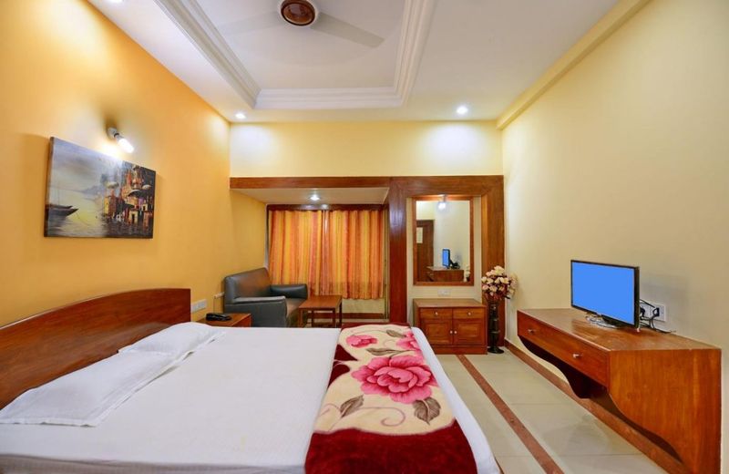MARINA BEACH HOUSE
