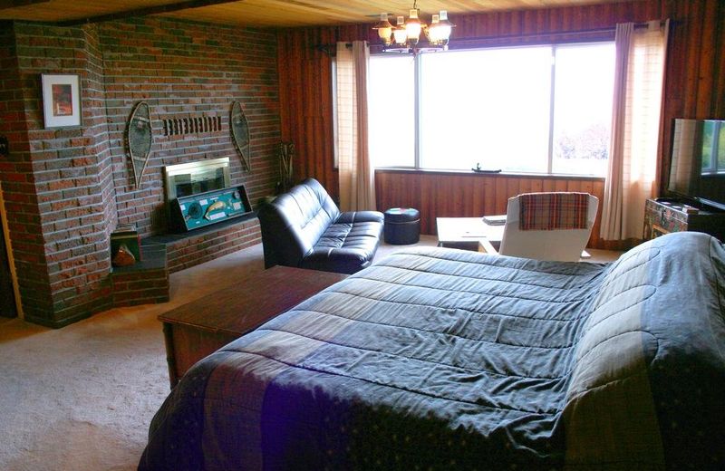 THE LOST LAKE LODGE NANAIMO