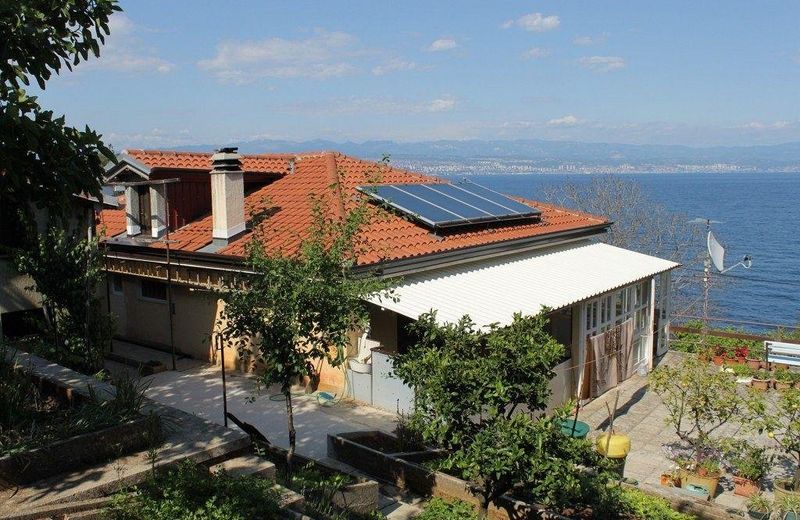 Rooms by the sea Medveja, Opatija - 7775