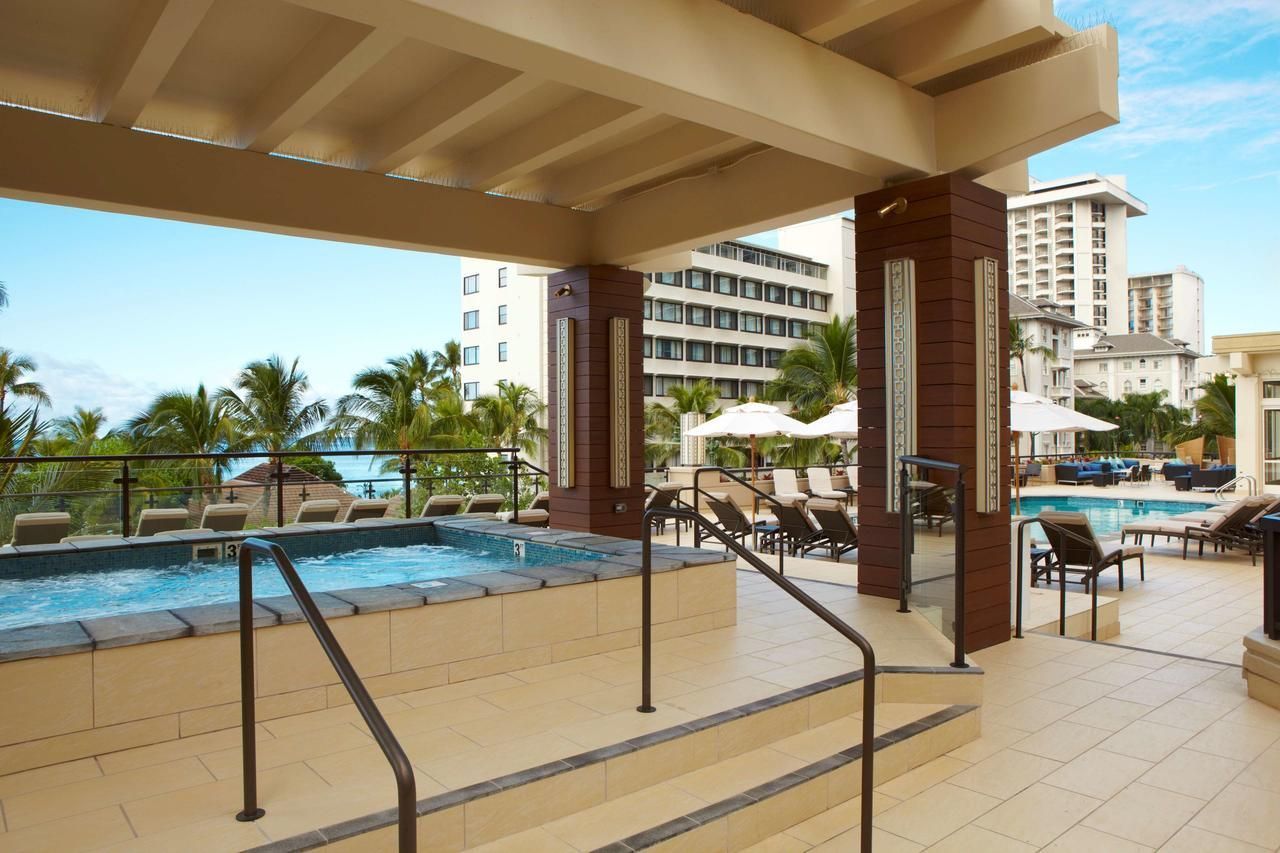 Hyatt Regency Waikiki Beach Resort & Spa