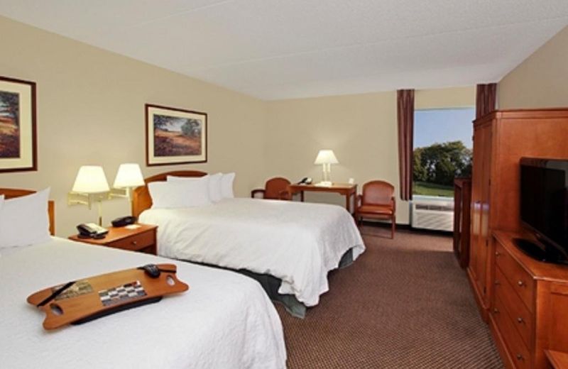 Hampton Inn & Suites Newtown