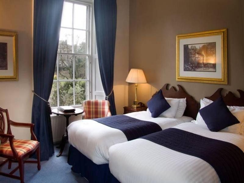 Mackays Hotel