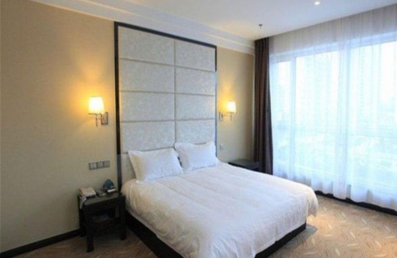 GreenTree Inn ShanDong North WeiHai StationNorth International Bathing Beach Business Hotel