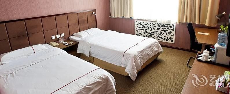 Lushang Dongyuan Hotel