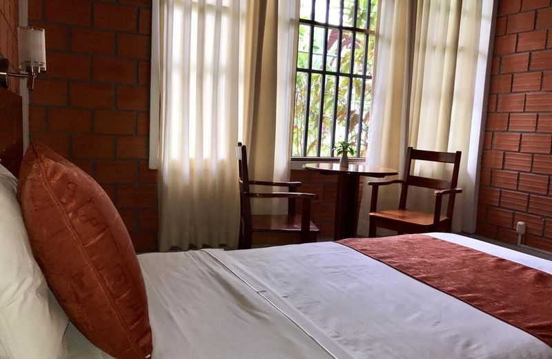 Altavista Casahotel