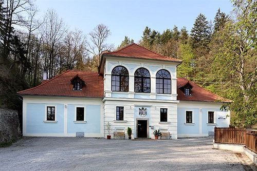 Outdoor Pictures 24