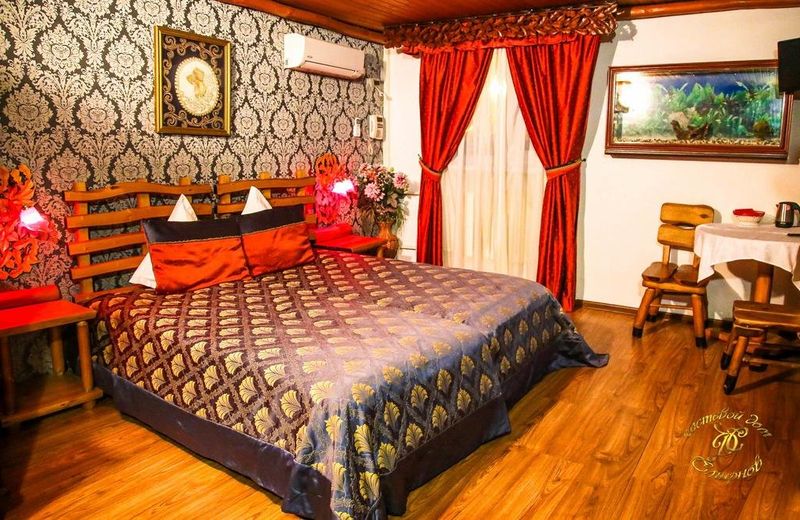 Smirnov Hotel