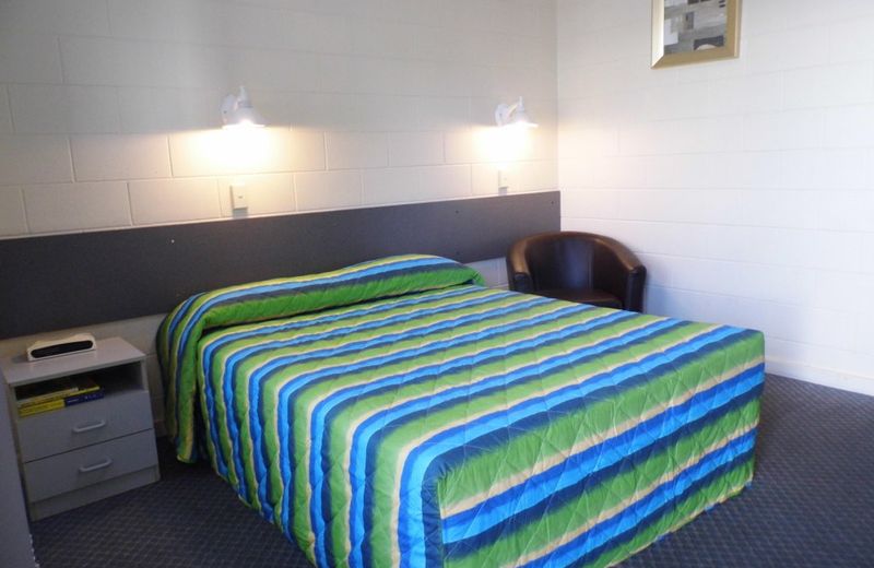 Central Point Motel
