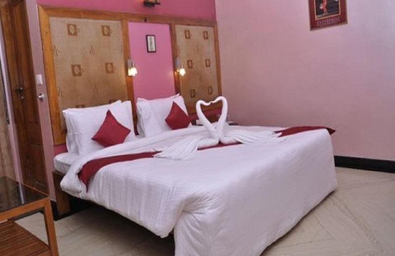 Hotel G K Residency