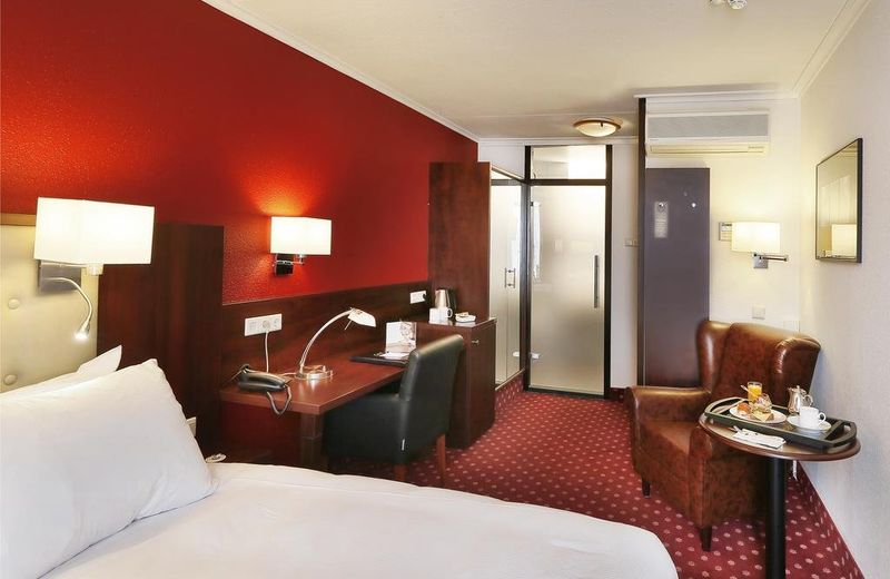 Golden Tulip Hotel Central