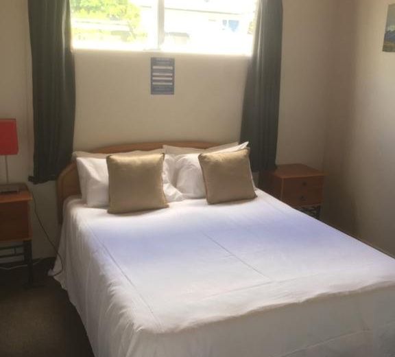 Orewa Pillows Lodge