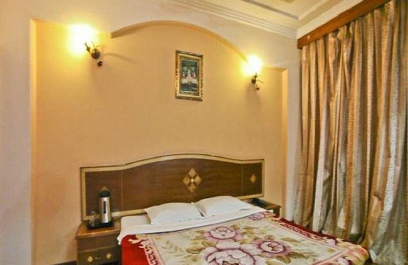 Hotel Madhuvan