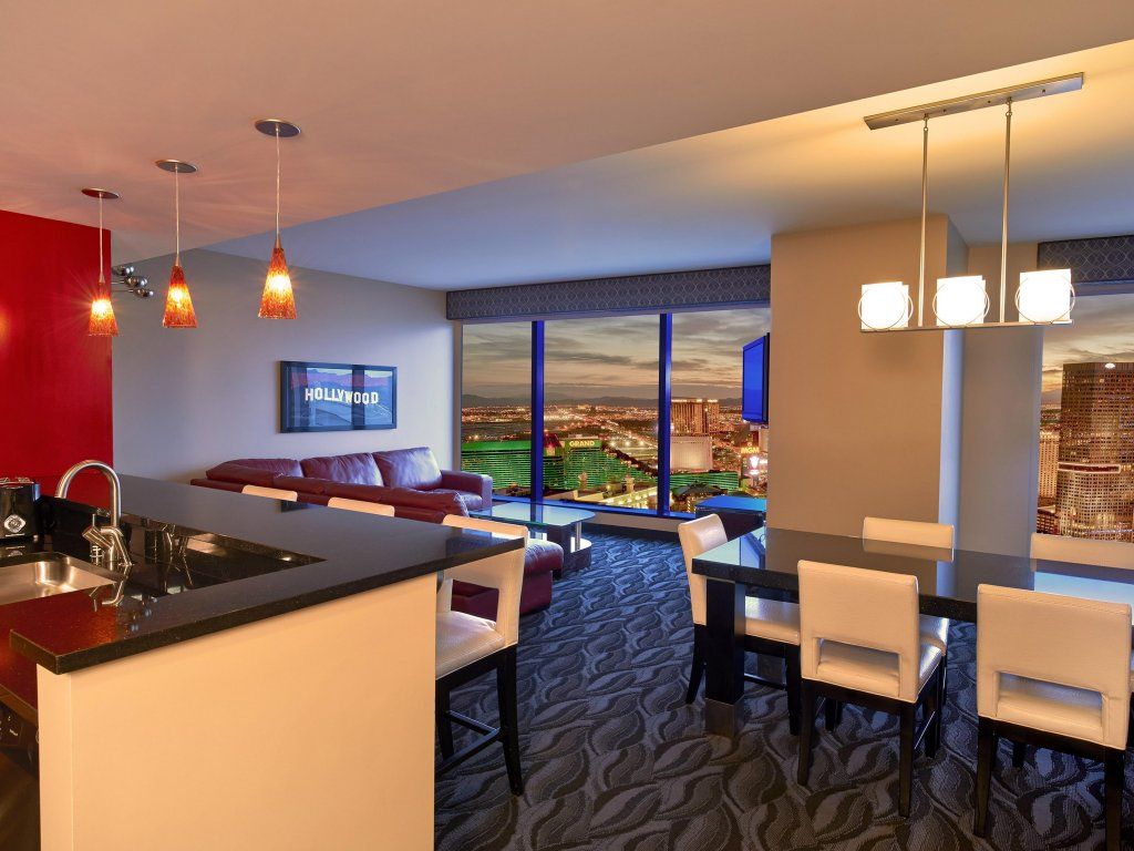 Suites at Elara Las Vegas Strip-No Resort Fees