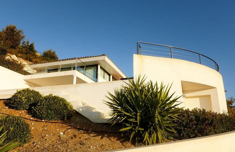 Holiday Home Roucas La Londe Les Maures