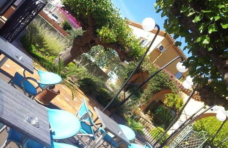 Logis Hotel Le Provencal