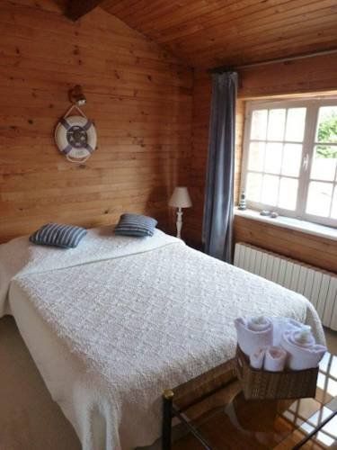 Chambres individuelles avec cuisine commune