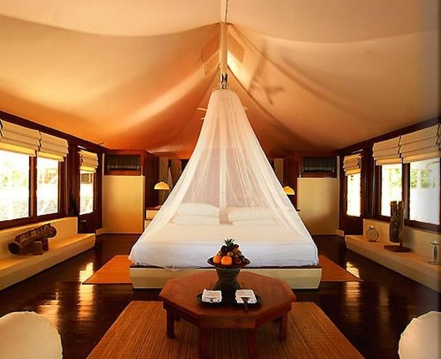 Amanwana Hotel