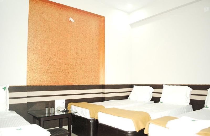 SSR Hotel Srikalahasti