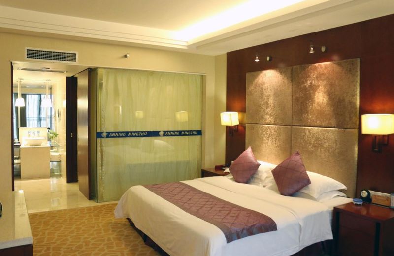 Anning Mingzhu Hotel