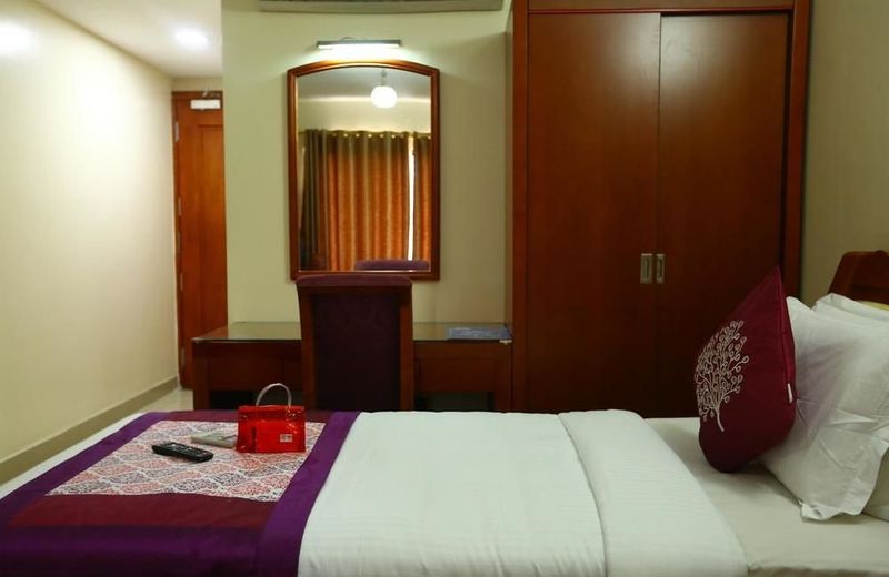 OYO Rooms Kilpauk Near Abirami Mall