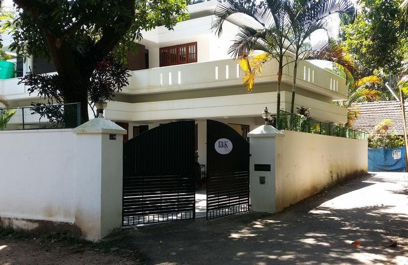 Townhouse OAK Edassery's Sealine Villa Stay