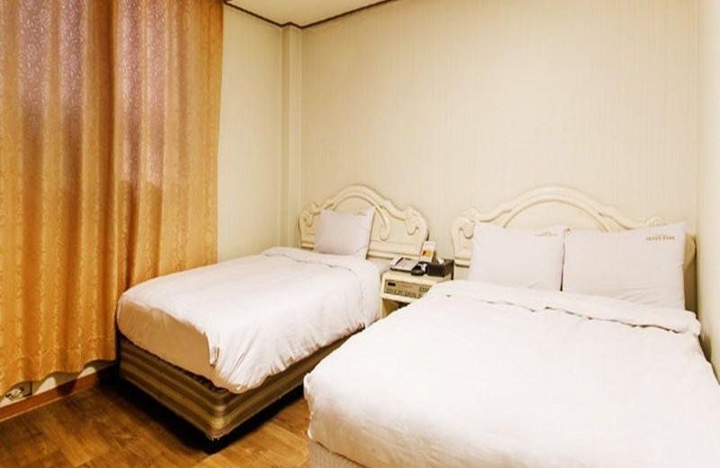 Grand Park Hotel