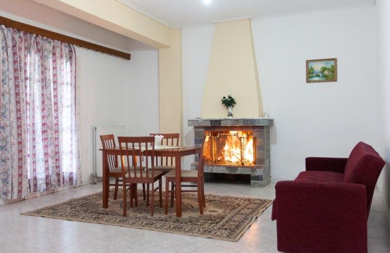 Elatos Apartments